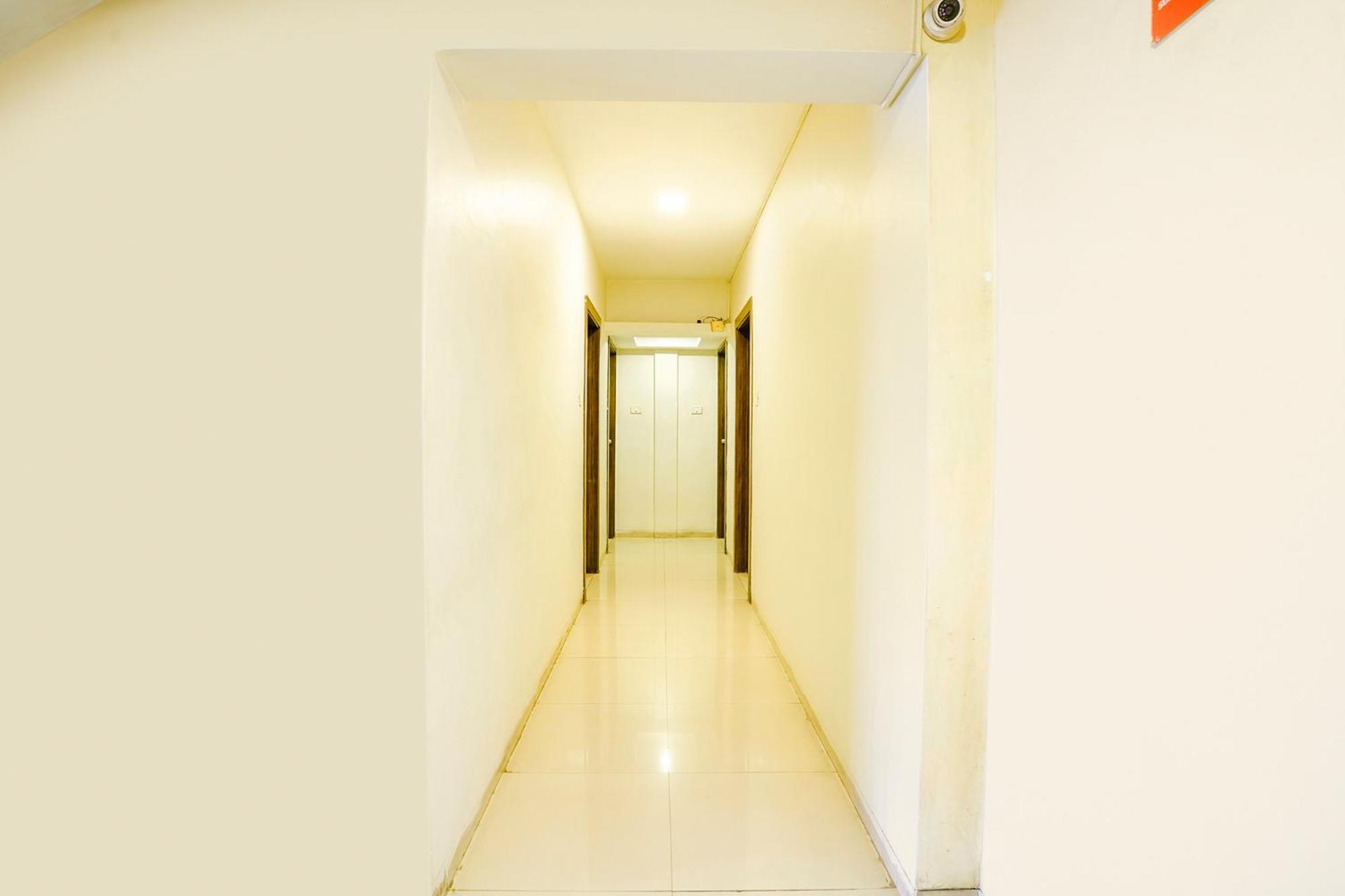 Fabexpress Kuber - Nr Apmc Vashi, Navi Mumbai 호텔 외부 사진